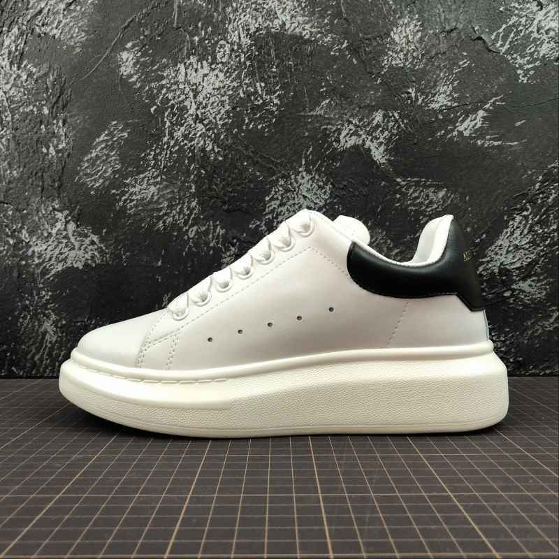 alexander mcqueen running trainers