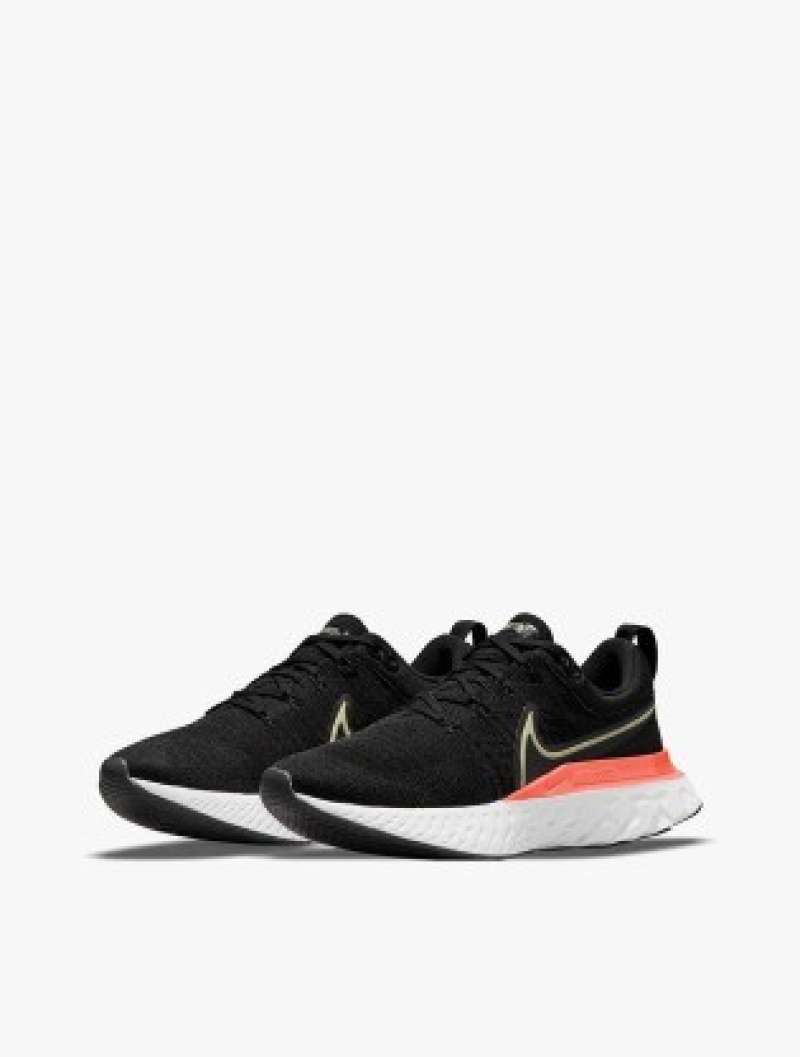 nike react womens trainers black