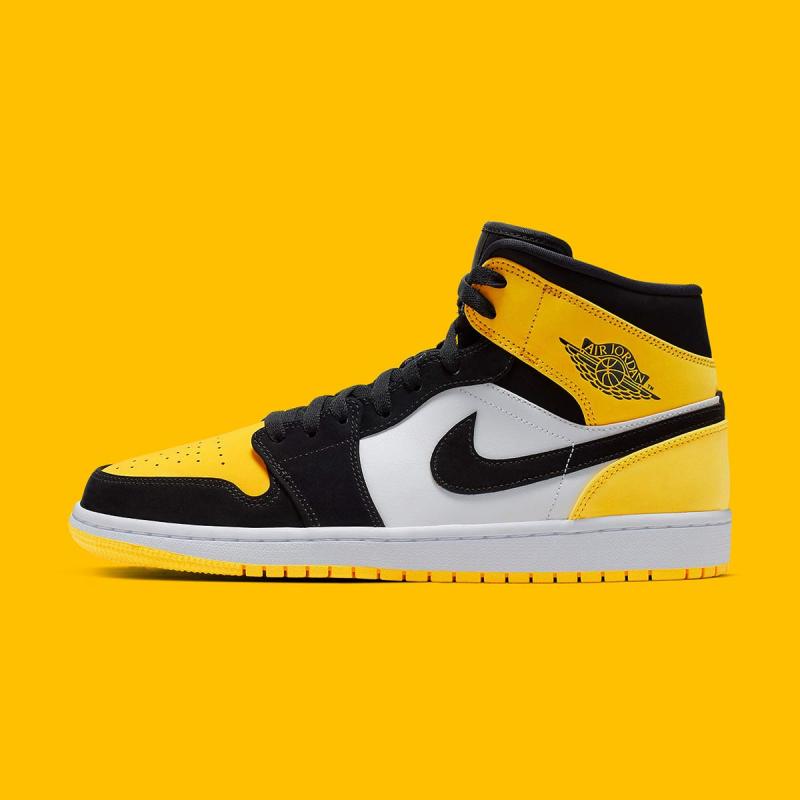Jual NIKE Men Air Jordan 1 Mid Yellow Toe Black Sneaker Shoes [852542-071]  di Seller True OG Sports Official Store - Kota Jakarta Utara, DKI Jakarta |  Blibli