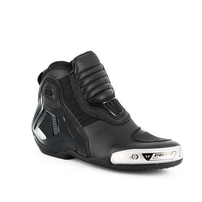 dainese shoes