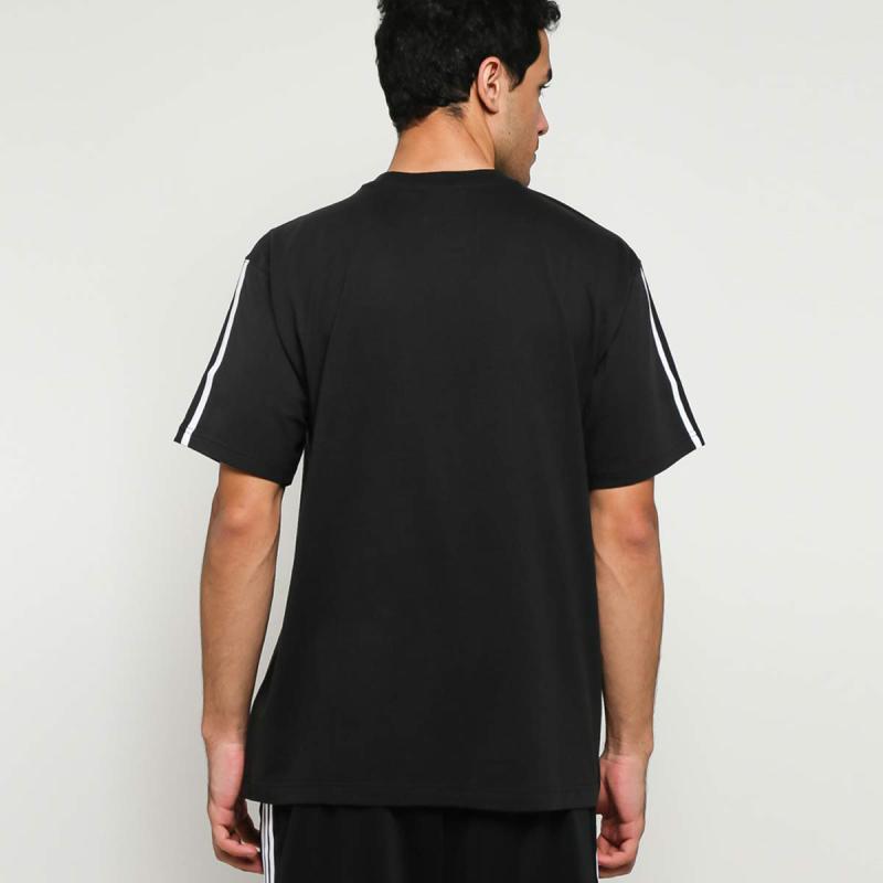 Jual adidas Originals Men Outline Trefoil Tee Baju Olahraga Pria [ED6263]  di Seller Blibli.com - Kota Jakarta Barat, DKI Jakarta | Blibli