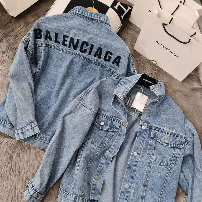 Jaket balenciaga sale
