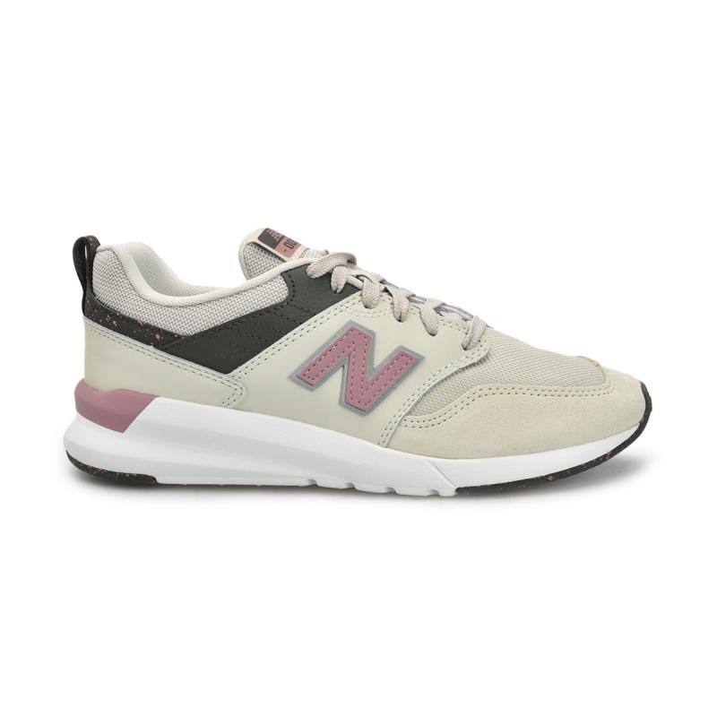 new balance lifestyle shoes womens