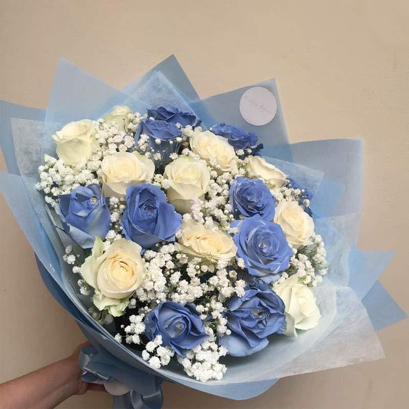 Jual Bloome De Fleur White Blue Roses Flower Bouquet Online Oktober 2020 Blibli Com