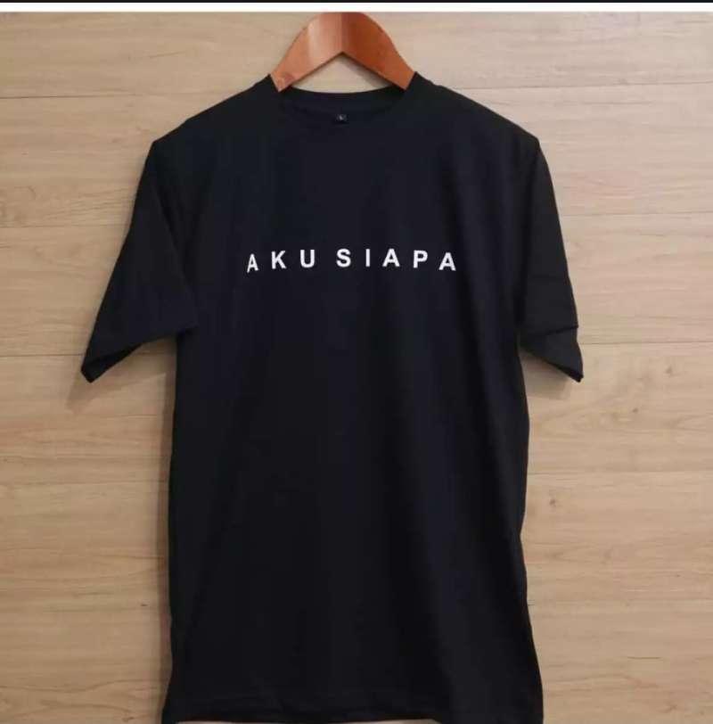 Jual Baju Fashion Kekinian Kaos Tulisan Aku Siapa Varian 3 Warna Kaos Trendi Kaos Casual Kaos Keren Kaos Distro Online Februari 2021 Blibli Cara membuat efek tulisan 3d keren di photoshop cs3. blibli
