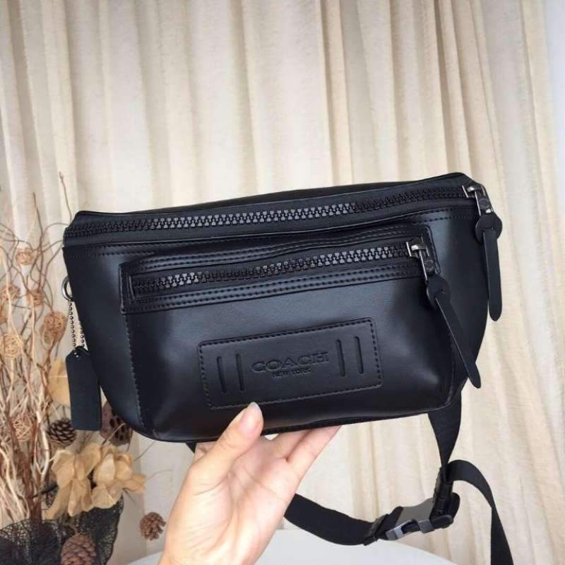 terrain belt bag coach