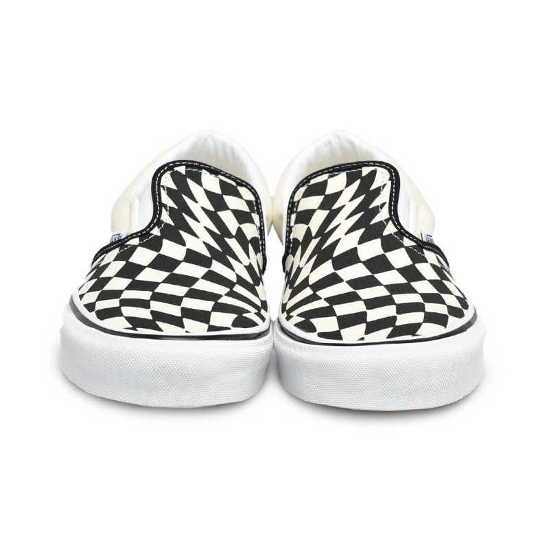 Jual Vans UA Classic Slip-On Twist 