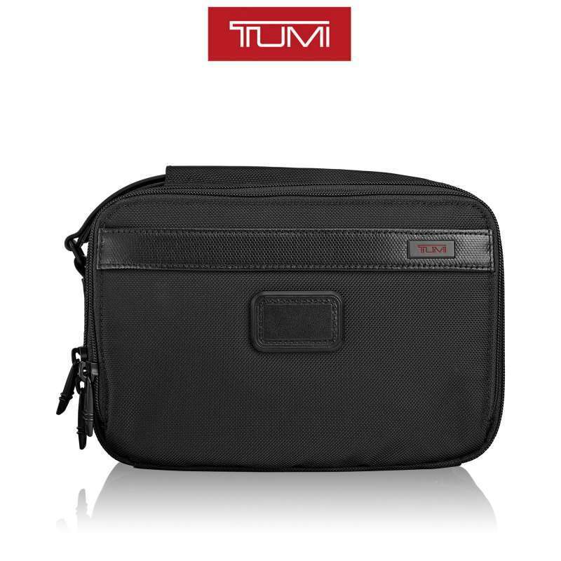 Tumi clutch shop alpha 2