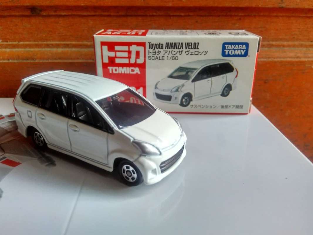 Jual Diecast Avanza Velos Putih Miniatur Mobil Tomica Takara Tomy