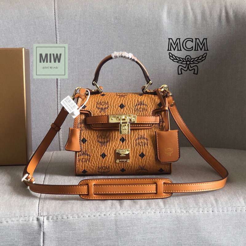 mcm kelly mini