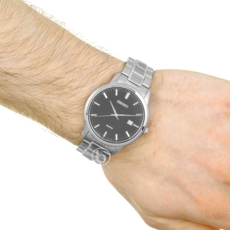 Seiko Classic Jam Tangan Pria Black Silver Original SUR195P1