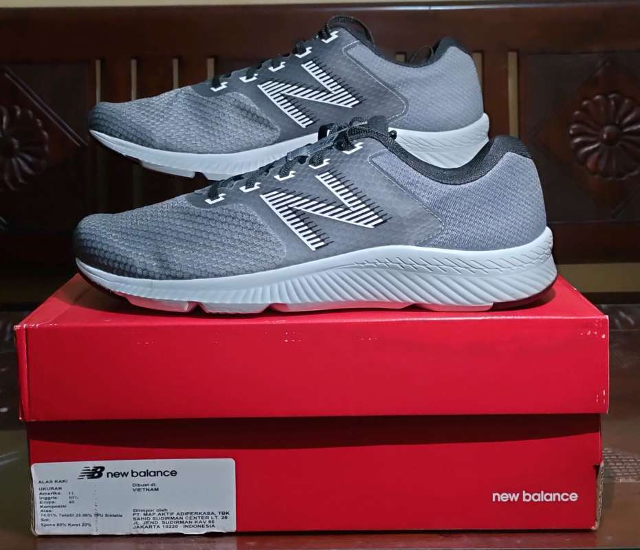 Jual SEPATU NEW BALANCE PRIA RUNNING M413CD1 di Seller Cupietolshop -  Pakis, Kota Surabaya | Blibli