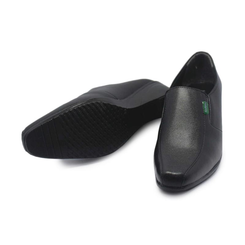 Jual Kickers Formal Sepatu Pantofel Wanita Hitam Online Oktober 2020 Blibli Com