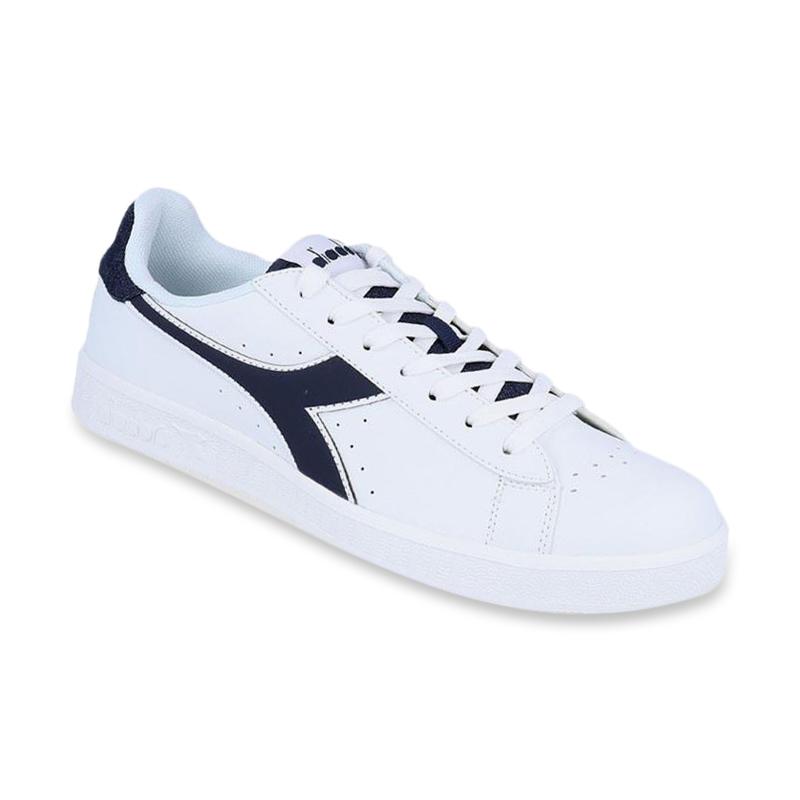 Diadora game p deals den