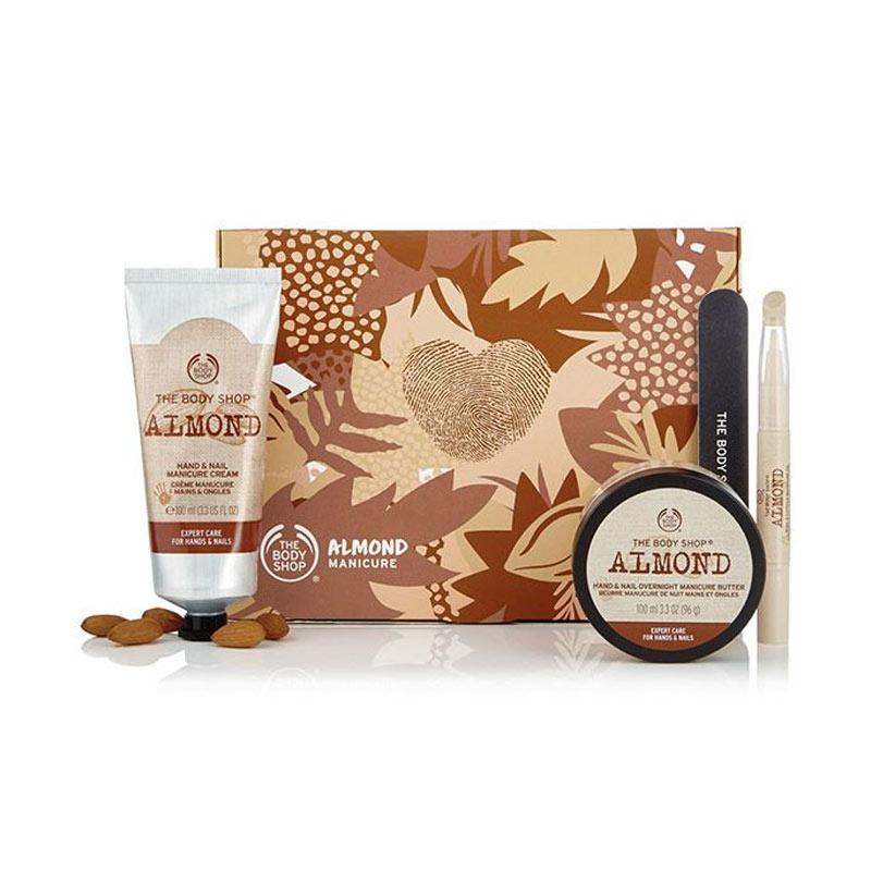 Jual The Body Shop Gift Medium Set Almond Paket Perawatan Tubuh Online Agustus 2020 Blibli Com