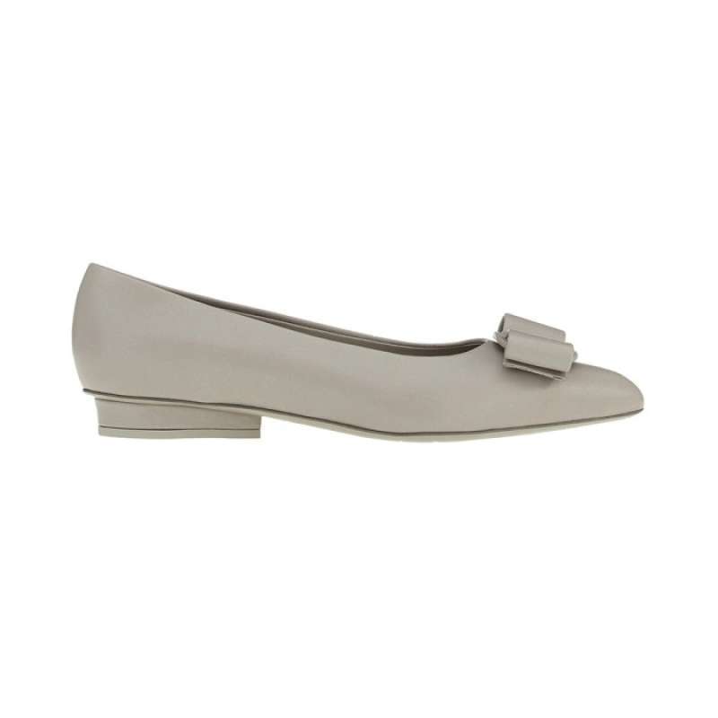 Harga flat shoes salvatore clearance ferragamo