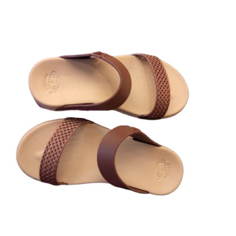 model sandal jelly
