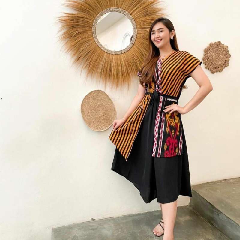 Jual Dress Ayamia Motif Tenun Batik Khas Indonesia Di Seller Batik Zuh batikkhasindonesia Krapyak Lor Kota Pekalongan Blibli