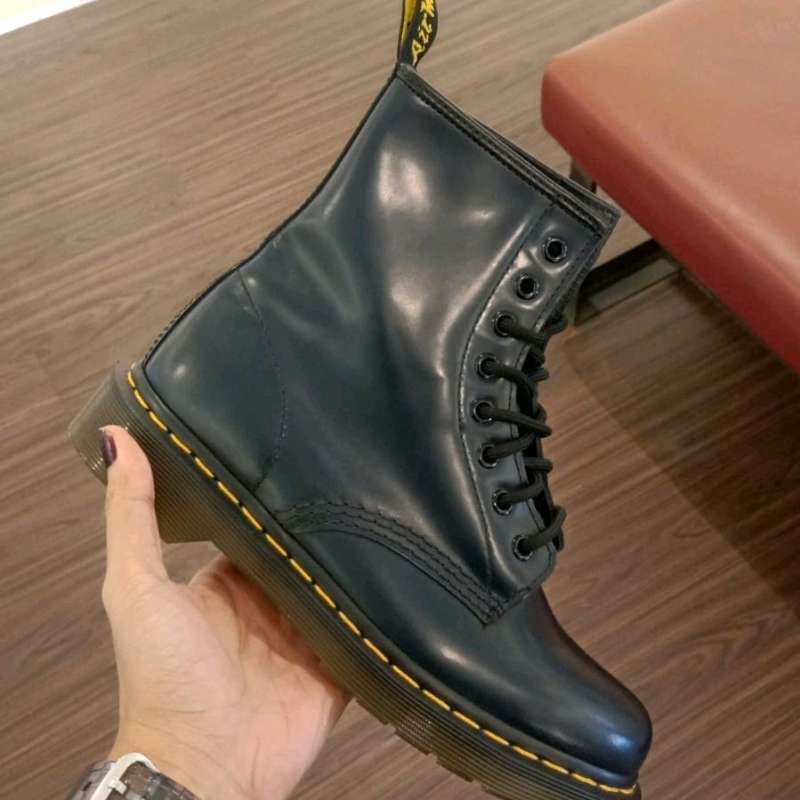 Dr martens 1460 navy smooth hot sale