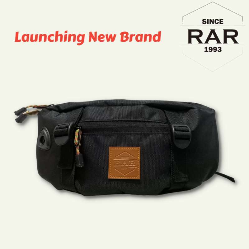 The official brand geradlinig chest bag