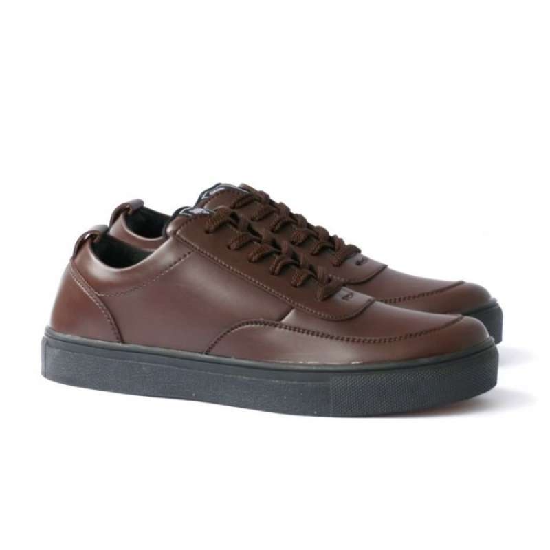 Promo sepatu pria casual sneakers hitam polos kets kerja semi