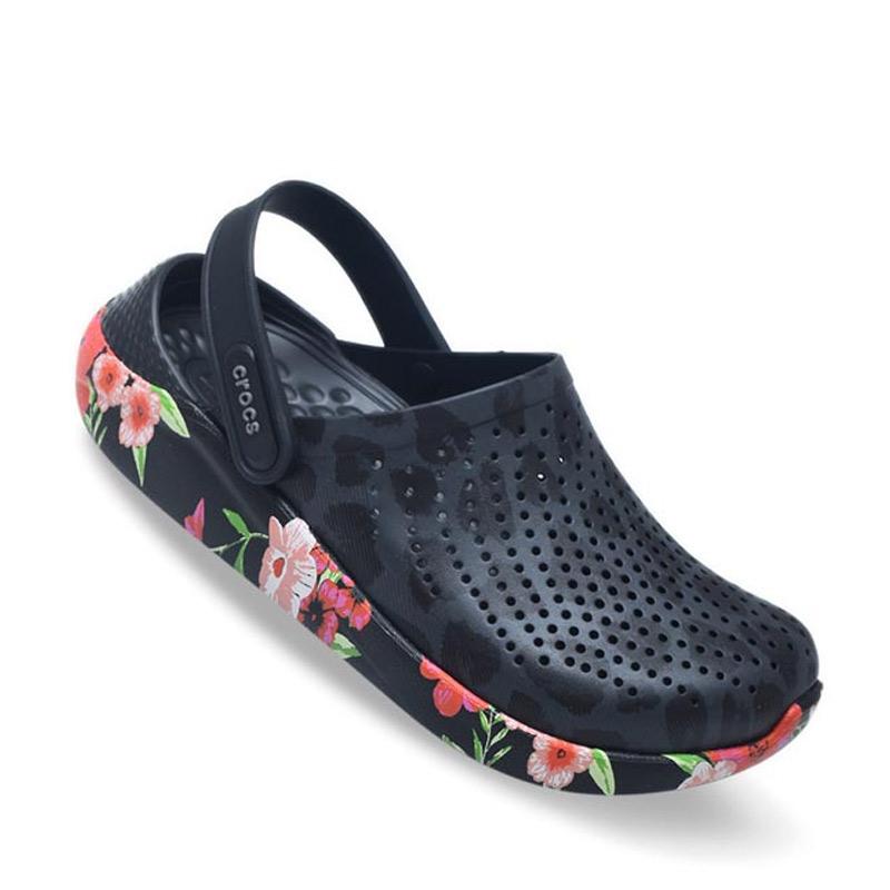 Jual Crocs Literide Wild Clash Clog Sandal Unisex BLACK 39 di