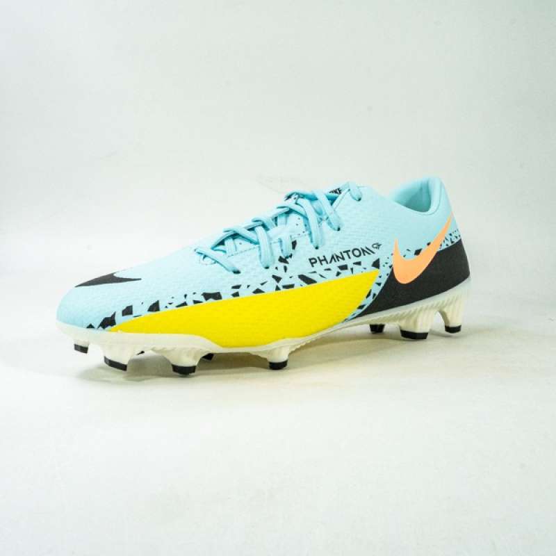 Sepatu bola 2025 nike play ice