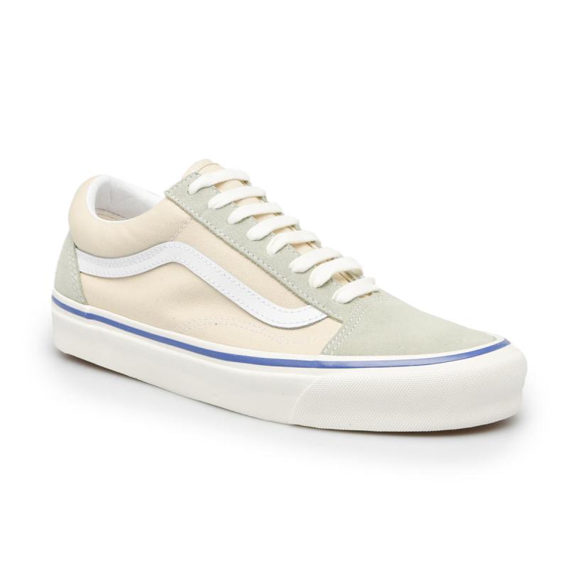 sepatu vans cream