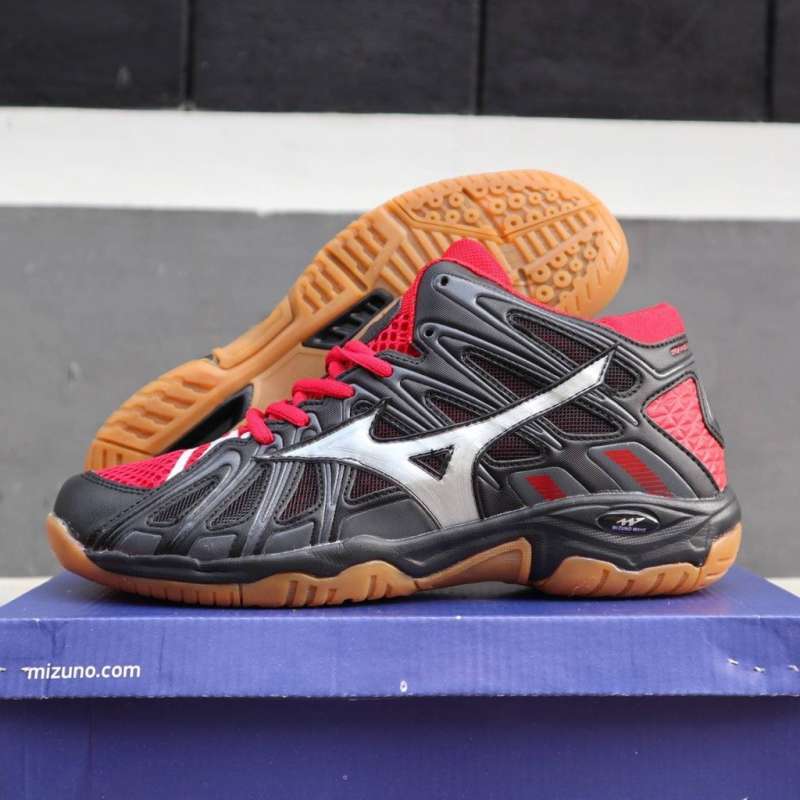 Sepatu voli mizuno tornado hotsell