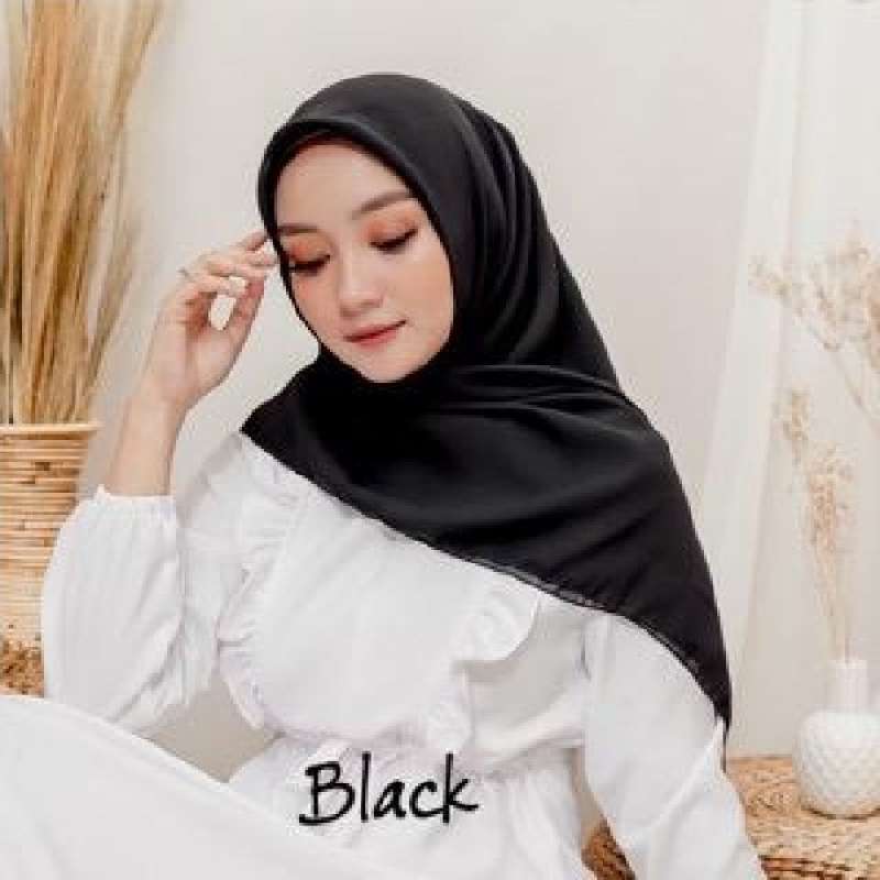 Jual Bella Square New Warna Part 1 Hijab Segiempat Online Mei 2021 Blibli
