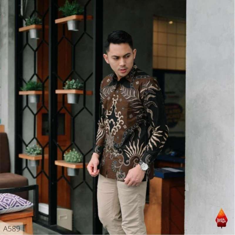 Jual Batik Bagus Baju Batik Pria Lengan Panjang Lapis Furing Katun Halus Baturaden Motif Tulis Elegan Kerja Batik Pria Jumbo Coklat Xxxxl Online April 2021 Blibli Kemeja hem baju batik pria kerja warna coklat hitam asik pekalongan. batik bagus baju batik pria lengan panjang lapis furing katun halus baturaden motif tulis elegan kerja batik pria jumbo coklat xxxxl