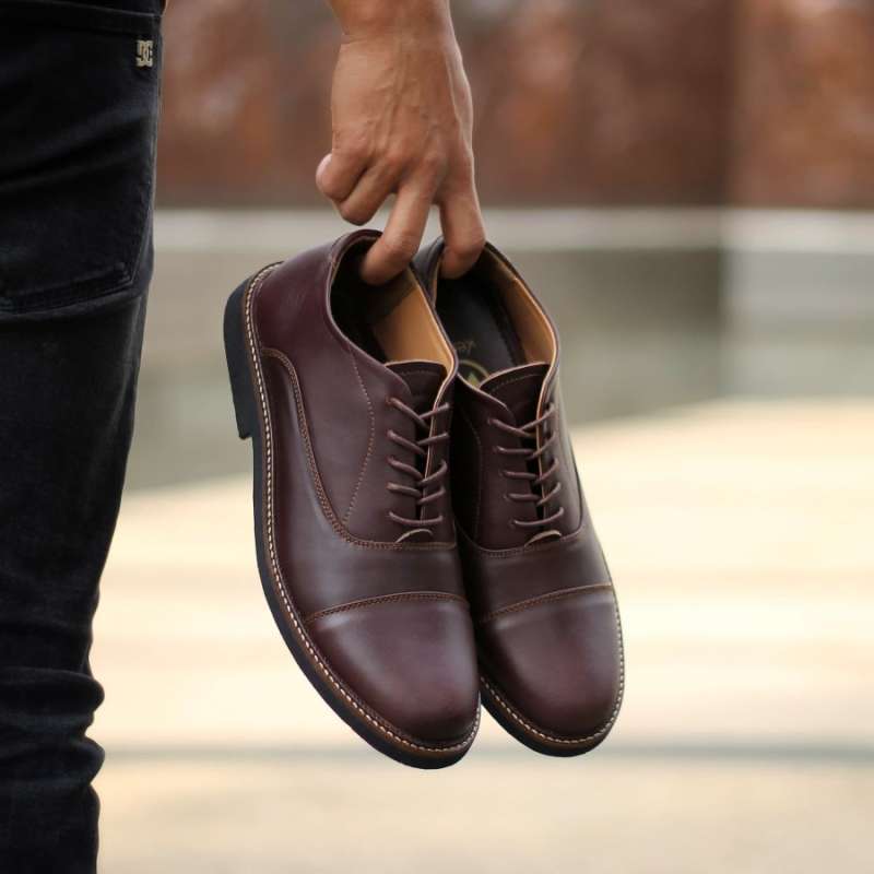 Sepatu oxford outlet