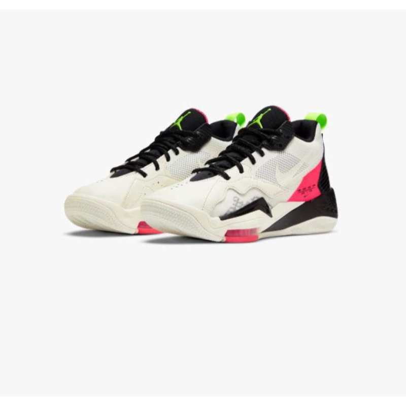Jual 100% Original Nike Women Jordan Zoom '92 Shoe Off White Black  CK9184-100 US5.5-8.5 2101 di Seller Sport_Pro - Hong Kong | Blibli