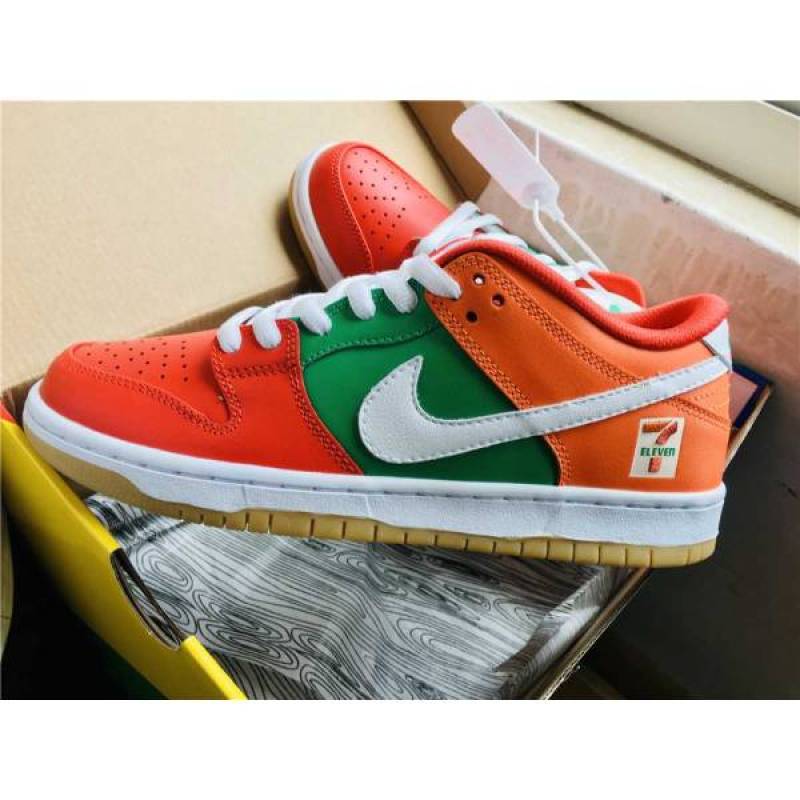 sb dunk 7 eleven