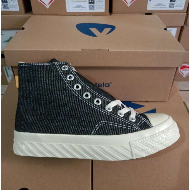 x Badjatex BTS 80 High Denim Black 
