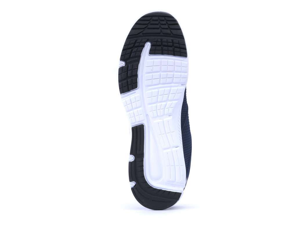 skechers well traveled