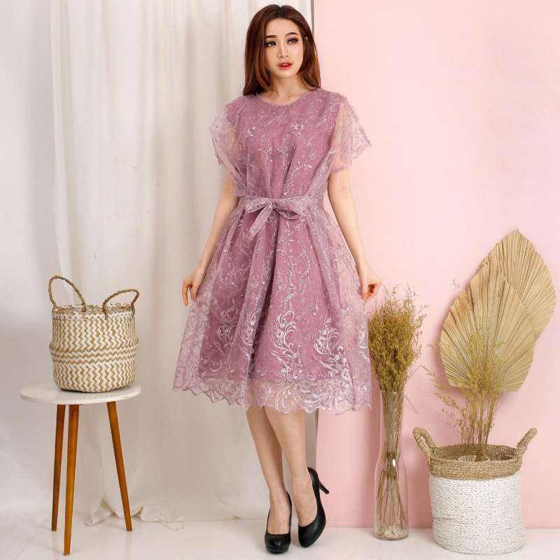 Jual Dress Jovita Brukat Bordir Tullle Glitter Mutiara Brokat Tille Brokat Tile Dres Mewah Kebaya Murah Dress Terbaru Murah Mei 2021 Blibli