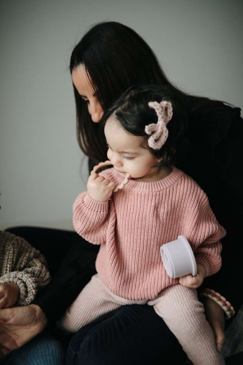 Promo mushie | flower teething bracelet 