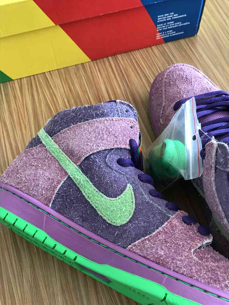 dunk high reverse skunk