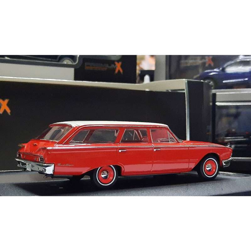 Miniature WhiteBox 1/43 Ford Ranch Wagon 1960 - Occasion Boîte Très Bon état