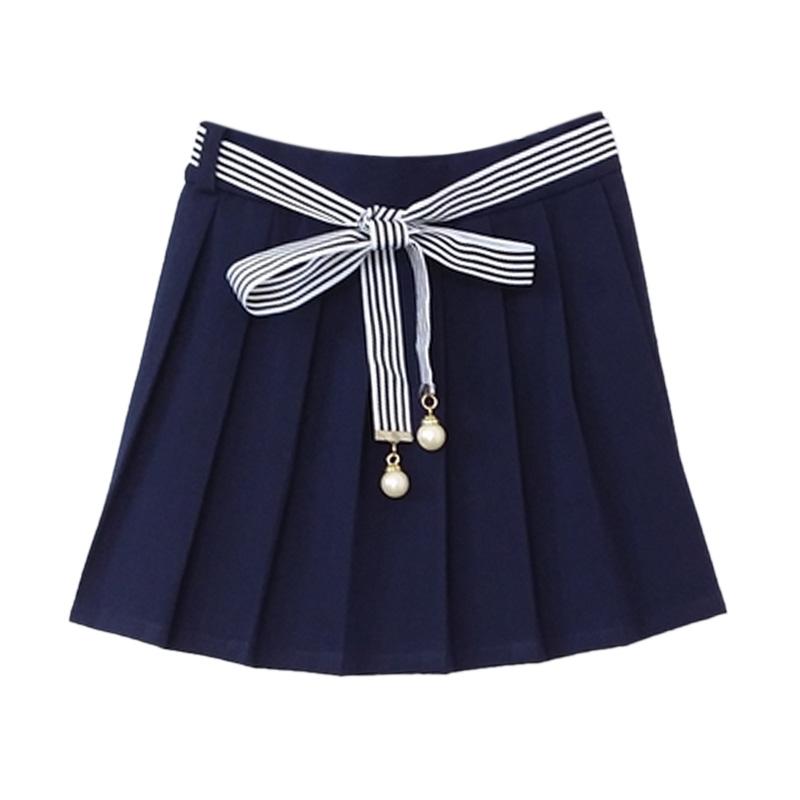 mini pleated skirt