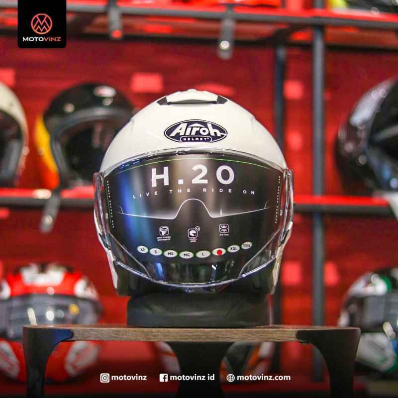 Helm half sales face airoh