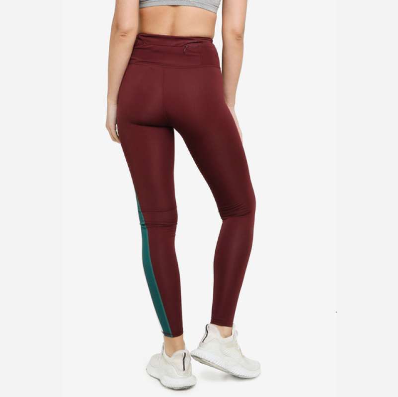 Promo Superdry Training Asymmetric 