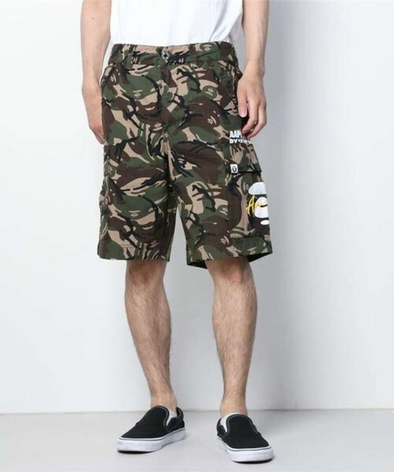 AAPE Woven Cargo Shorts Camo Green 