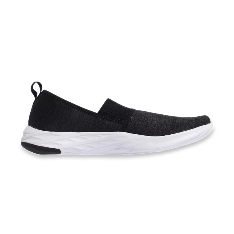 Jual Reebok Astroride Slip On Men s Running Shoes di Seller Planet