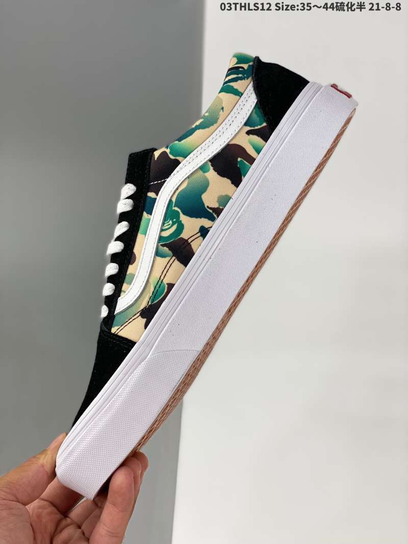 vans camo womens