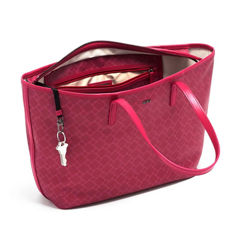 tumi small tote