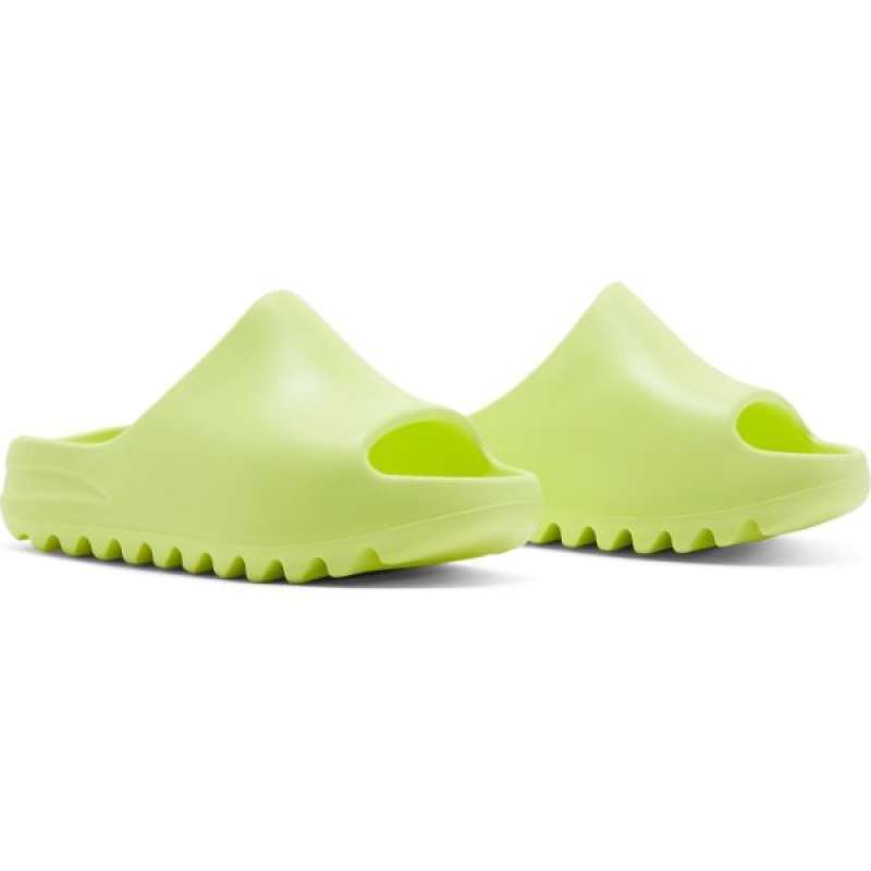 Jual Yeezy Foam Runner Kids Green Glow - 12.5 di Seller Hotsaucesneakers -  Hotsaucesneakers | Blibli