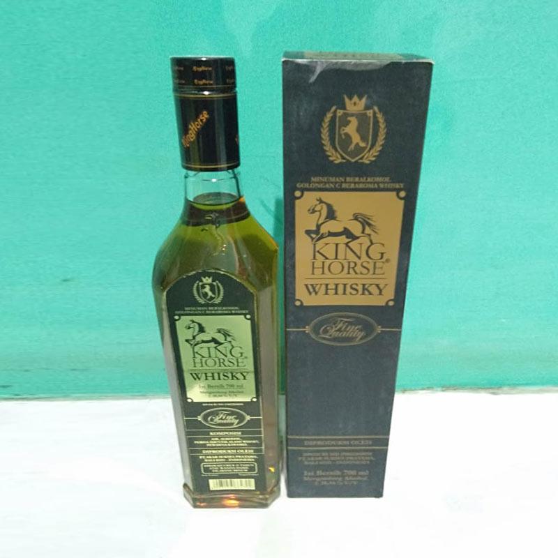 Jual King Horse Whisky 700 Ml Online Februari 2021 Blibli Whisky indonesia 43% alkohol #whisky #mansion video ini hanya buat review segel mansion whisky yang asli , bukan review minuman nya, soalnya banyak beredar whisky palsu dengan harga. king horse whisky 700 ml