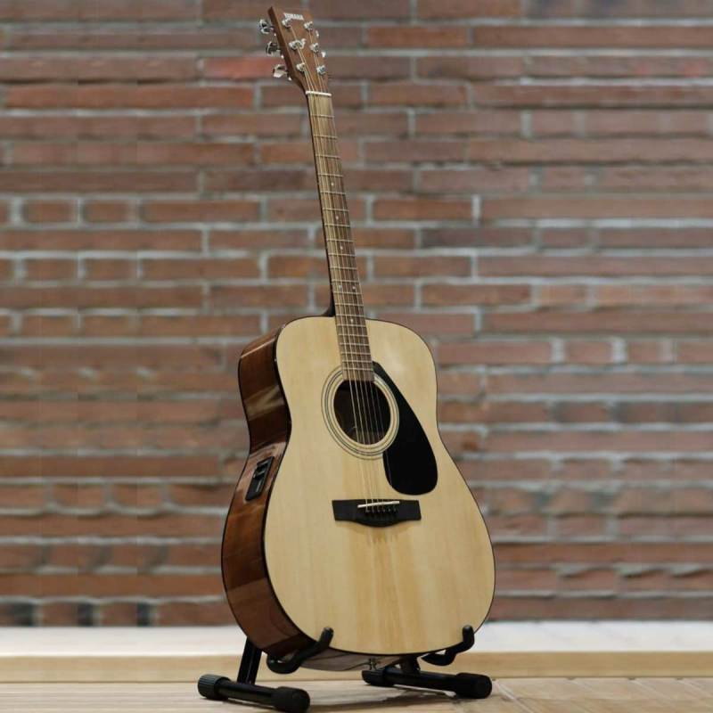 Jual Yamaha Fx310 Gitar Akustik Elektrik Online Desember 2020 Blibli